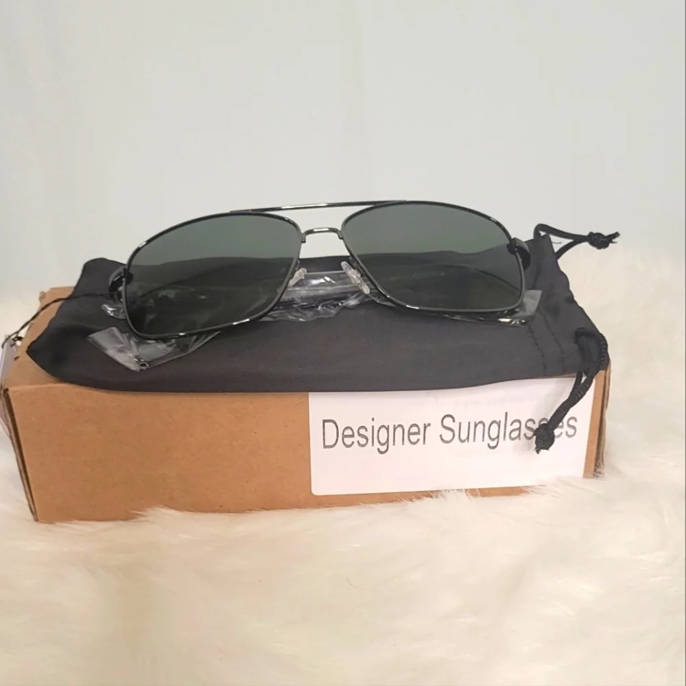 NWT - Colossein Fashion Eyewear Sunglasses Blue Label,